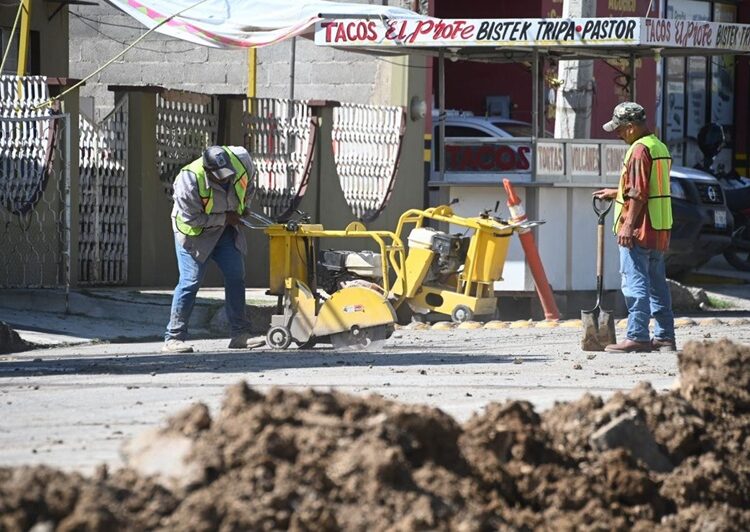 Supervisa Lalo Gattás obra hidráulica en la M. Alemán