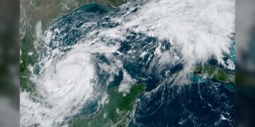 ¡Milton ya es ‘huracán’ y amenazará a Florida!