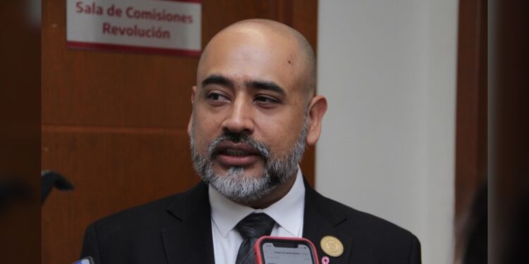 “Tren de pasajeros a NLD no se puede comparar con ‘La Bestia’”: Marcelo