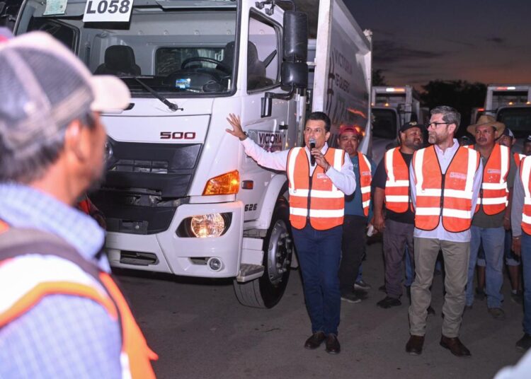 Lalo Gattás inicia su segunda gestión