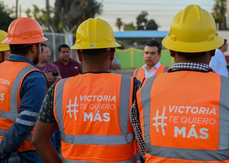 Lalo Gattás inicia su segunda gestión