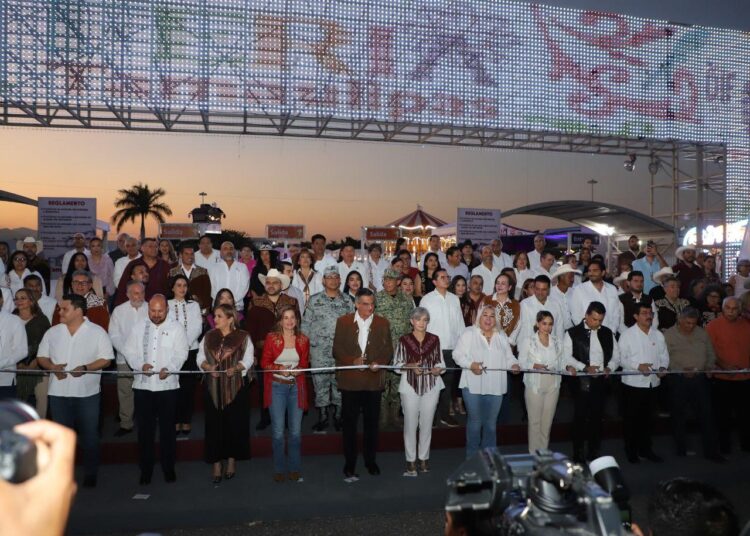 Armando Martínez participa en la inauguración de la Feria Tamaulipas