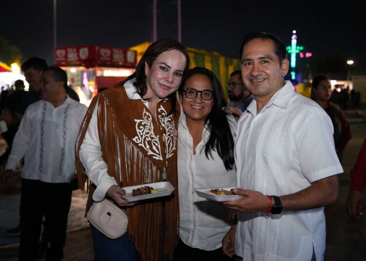 Carmen Lilia inaugura pabellón de NLD en Feria Tamaulipas 2024