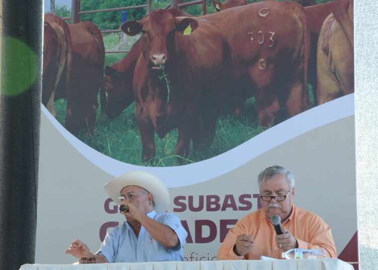 Reconocen ganaderos apoyo del gobernador AVA