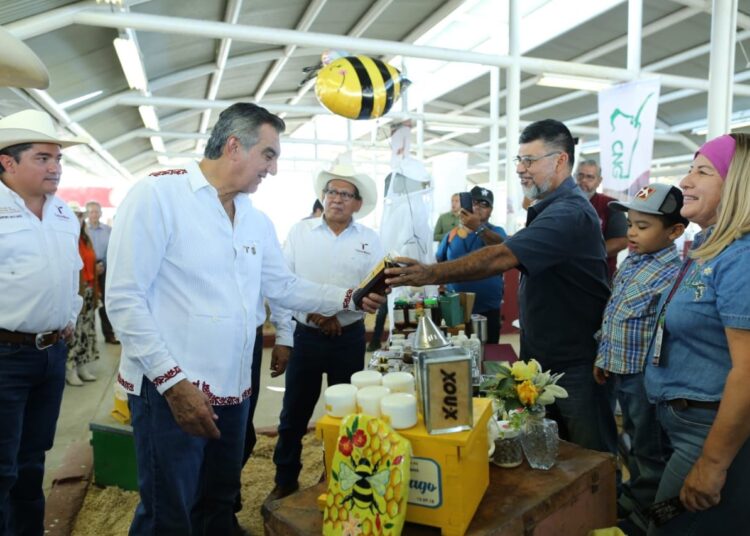 Reconocen ganaderos apoyo del gobernador AVA