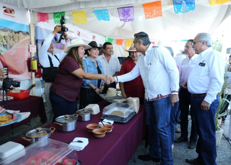 Reconocen ganaderos apoyo del gobernador AVA