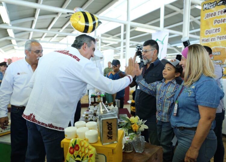 Reconocen ganaderos apoyo del gobernador AVA