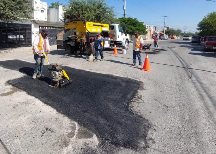 Extiende Victoria bacheo a más colonias de la Ciudad