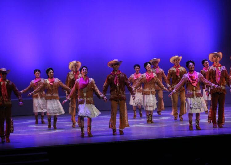 AVA inaugura el XXII Festival Internacional en la Costa del Seno Mexicano