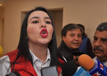 ¡Inhabilitan a Yahlle Abdalá!