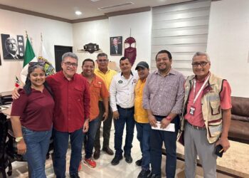 Recibe Armando Martínez a nueva dirigencia del SUTRA