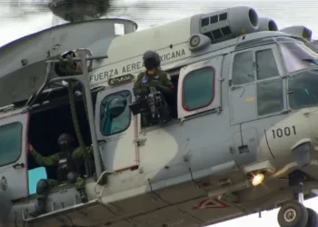 Militar y criminales se enfrentan en Sinaloa