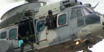 Militar y criminales se enfrentan en Sinaloa