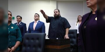 Byron Cavazos asume curul en el Congreso de Tamaulipas