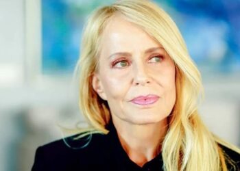 Cecilia Bolocco, muestra lesiones en la piel tras un tratamiento