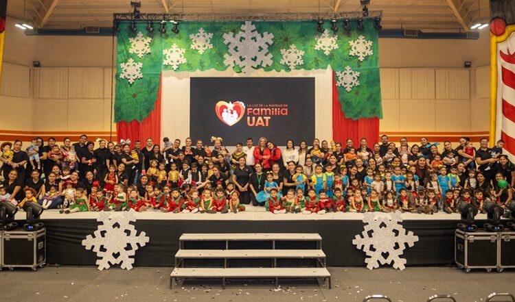 Celebra Familia UAT festival navideño en el Campus Victoria