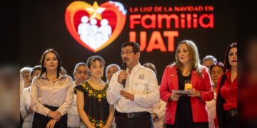 Celebra Familia UAT festival navideño en el Campus Victoria