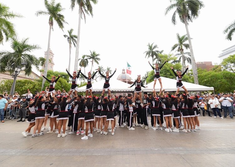 Celebra Tampico CXIV aniversario de la Revolución Mexicana