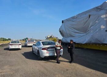 Circulación cerrada en Carretera Federal 83 y Carretera Rumbo Nuevo