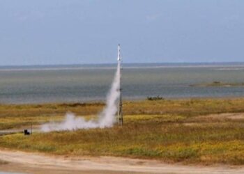 Concluye CONACES 2024 con lanzamientos de cohetes experimentales