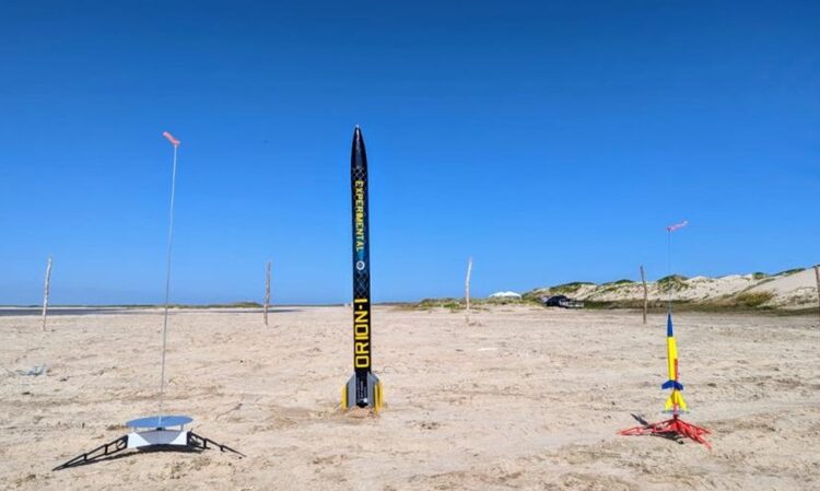 Concluye CONACES 2024 con lanzamientos de cohetes experimentales