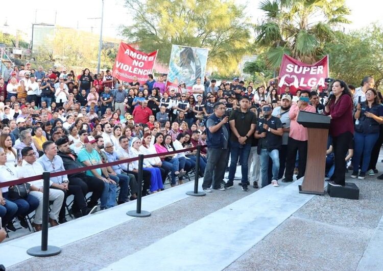 Concluyen Gerardo Fernández Noroña y Olga Sosa, asambleas informativas en Matamoros