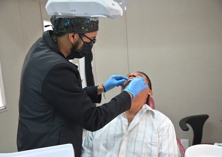 Consolida Mónica Villarreal programa municipal de salud bucal