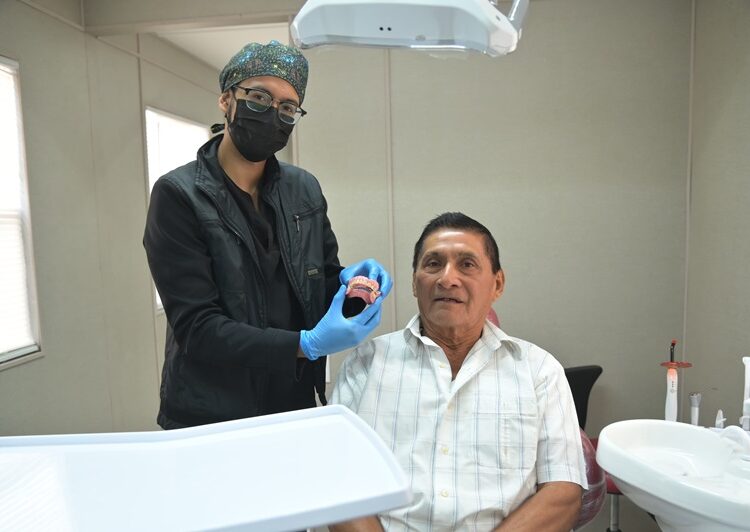 Consolida Mónica Villarreal programa municipal de salud bucal