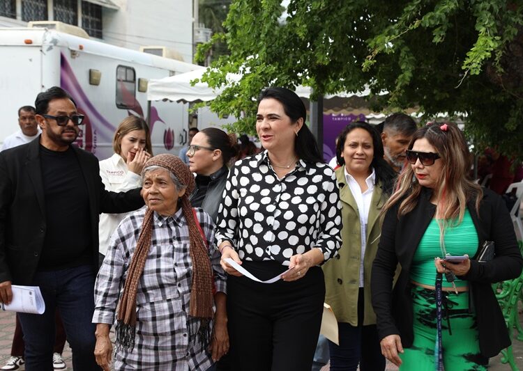 Consolida Mónica Villarreal programa municipal de salud bucal