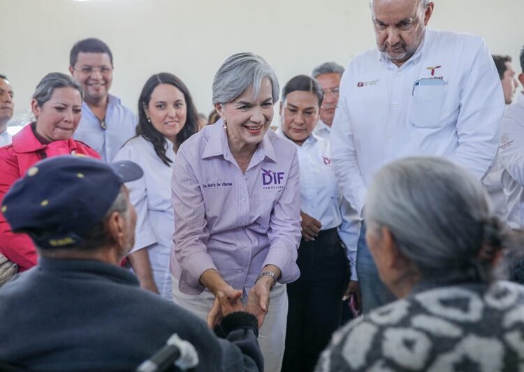 Lleva María de Villarreal apoyos y servicios a familias de Ocampo