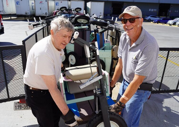 DIF NLD recibe donación de 50 carros de movilidad para personas con discapacidad