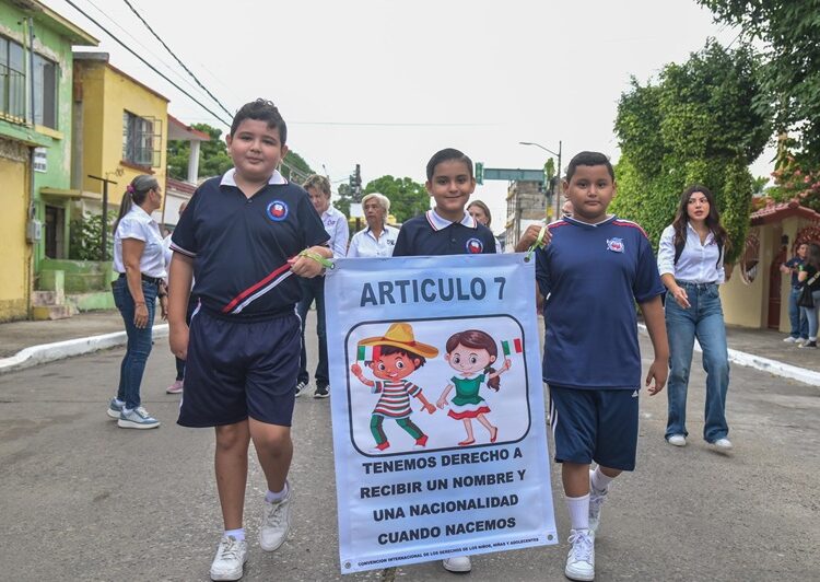 DIF Tampico participó en el Desfile de la Revolución Mexicana