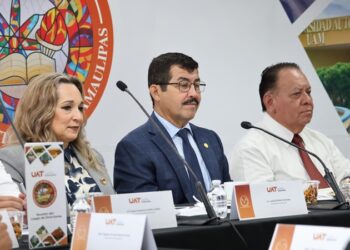 Da el rector comienzo a la agenda de eventos por 75 años de la UAT