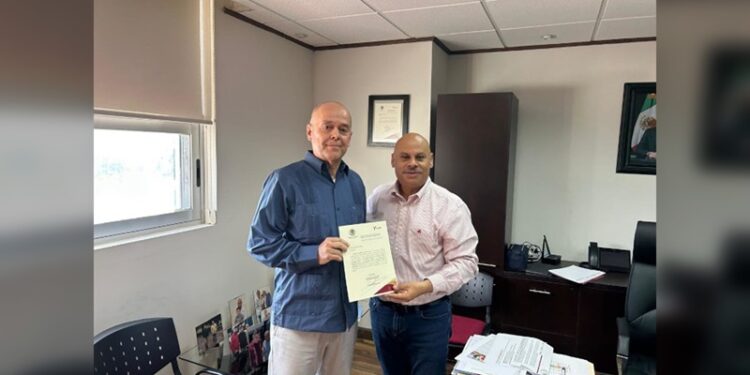 Designa AVA a López Aceves como director general de Relaciones Públicas