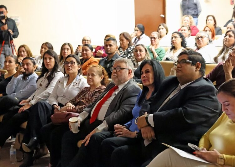 Firma Gobierno de Tamaulipas convenio con IEXE Universidad