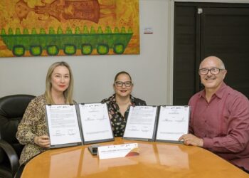 Firman convenio de colaboración ITEA y COBAT