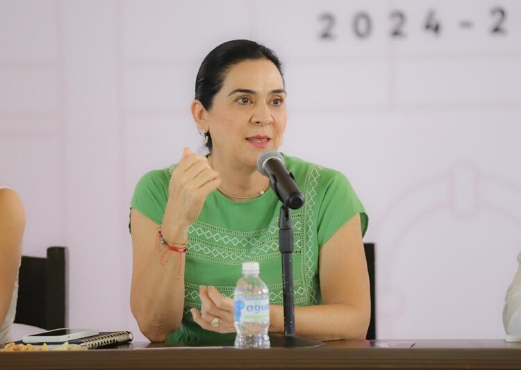 Fortalece Mónica alianzas con el comercio organizado