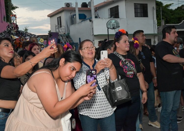 Gran participación en Concurso de Altares en Tampico