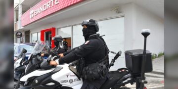 Guardia Estatal proporciona seguridad en cajeros durante Buen Fin 2024