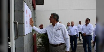 Impulsa gobernador AVA hogares dignos y accesibles