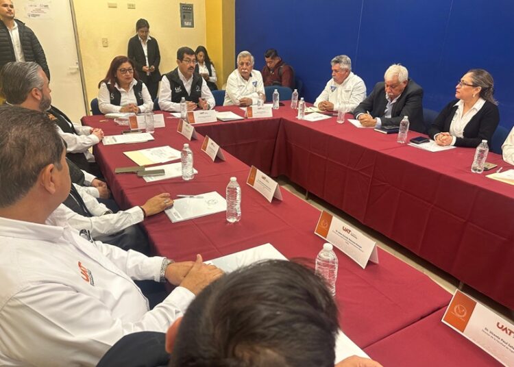 La UAT y colegio de agrónomos plantean proyecto de apoyo al campo