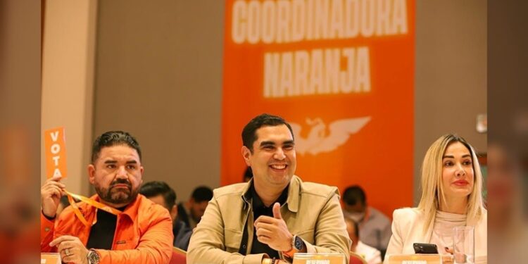 “La gente duda de los políticos”: Roberto Lee