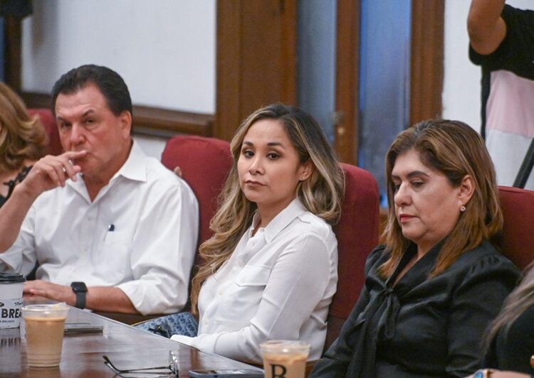 Lalo y Cabildo designan Gabinete para nueva administración municipal