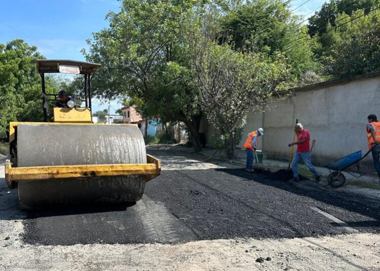 Llega programa de bacheo a 10 colonias de Victoria