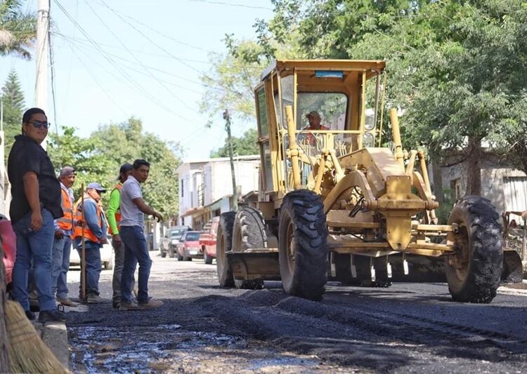 Llega programa de bacheo a 10 colonias de Victoria