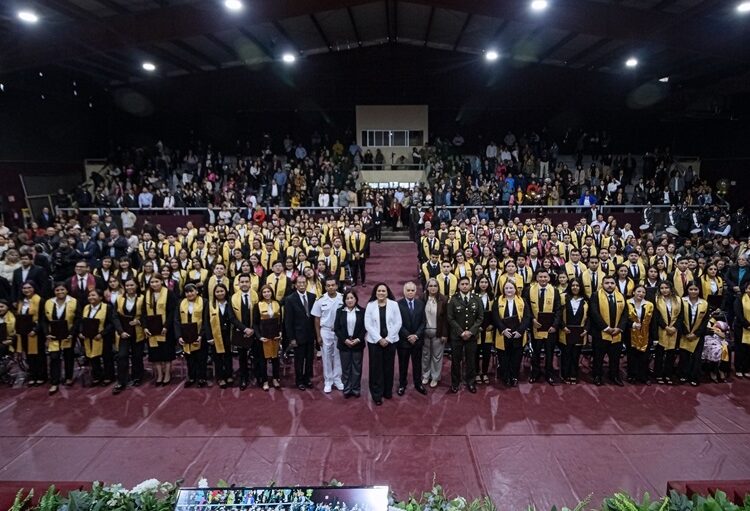 Participa Matamoros en graduación del ITM