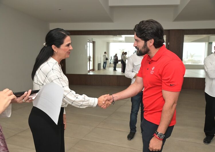 Plantea Mónica Villarreal apoyos para despicadoras