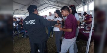 Promueve Guardia Estatal Cibernética el civismo digital en Cruillas