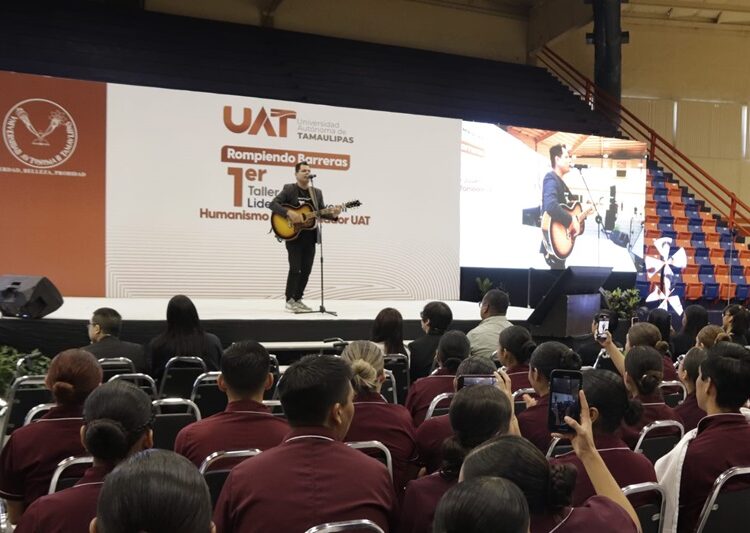 “Que nuestros estudiantes sean líderes con sentido humanista”: Dámaso