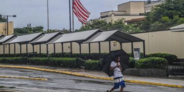Huracán ‘Rafael’ de categoría 2, rumbo a Cuba